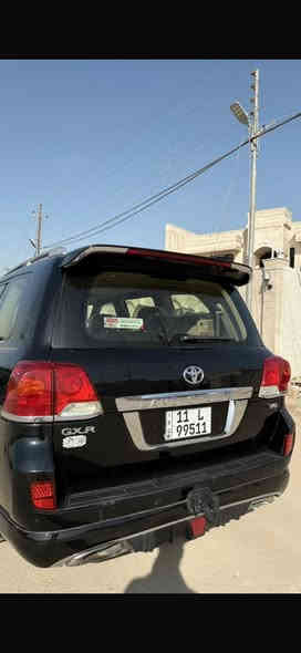 تيوتا لاندكروز 2015 SAS 
مكفوله من كل النواحي 
ماشية150 الف 
رقم بغداد الانكليزي 
‏استفسار  ‭0770 342 2964‬ ￼
