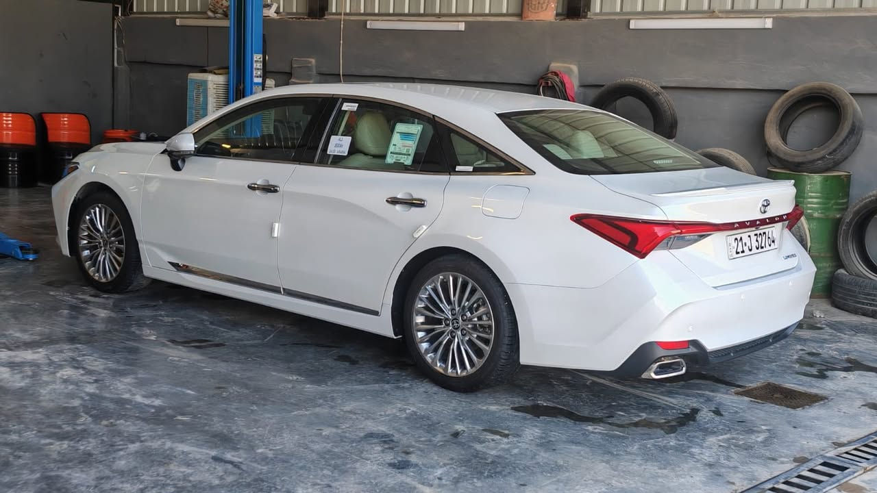 افلون 2022  خليجي وكالة جيهانxle  محرك 6 سلندر رقم سليمانيه ماشيه 34000 كم حقيقي سبير مانازل مكفوله كفاله عامه بأسمي داخل بيجي كشنات جلد تدفئه فقط ستيرن تحكم وباقي مواصفات ال xle معروفه مكان السياره الحله الشراي يتصل     ***********
