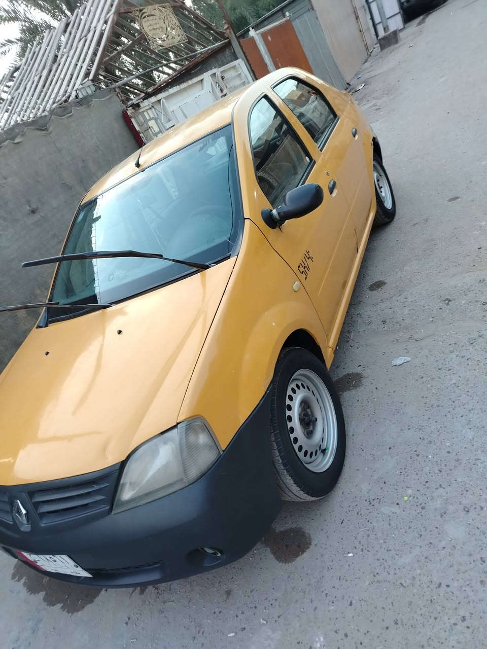 السلام عليكم سيارة للبيع موديل 2009سعر 32 شراي يتصل ***********
