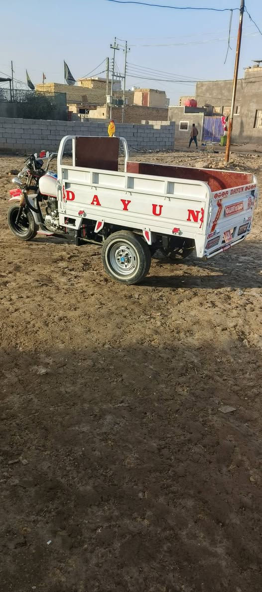 السلام عليكم ستوته دايون موديل 2013اوراق اصولي.  تعمر 26كله جديد  وكيل  اداورلك من الوكيل.  ستوته خير من الله وجاهزه. سعره مليون و 500وبيه مجال حك جيه ***********ناصريه مركز
