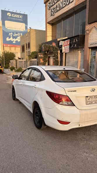 اكسنت موديل ١٣ خليجي للبيع 
ماشية 195 كيلو 
مكينة وكير مكفول 
ضربتها بالهلال الي بجهة السايق وبالجاملغ الي من جهة السايق وكشر السيارة مو نظيف 
سعر ٨٥ وبي مجال 
للاستفسار ***********
