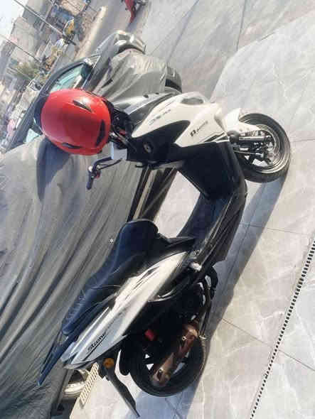 سلام عليكم 
.دراجه سترونك ماكس للبيع كفاله عامه السعر 500 قفل قفل قفل 
الرقم ‏‪***********‬‏ او راسل الحساب
