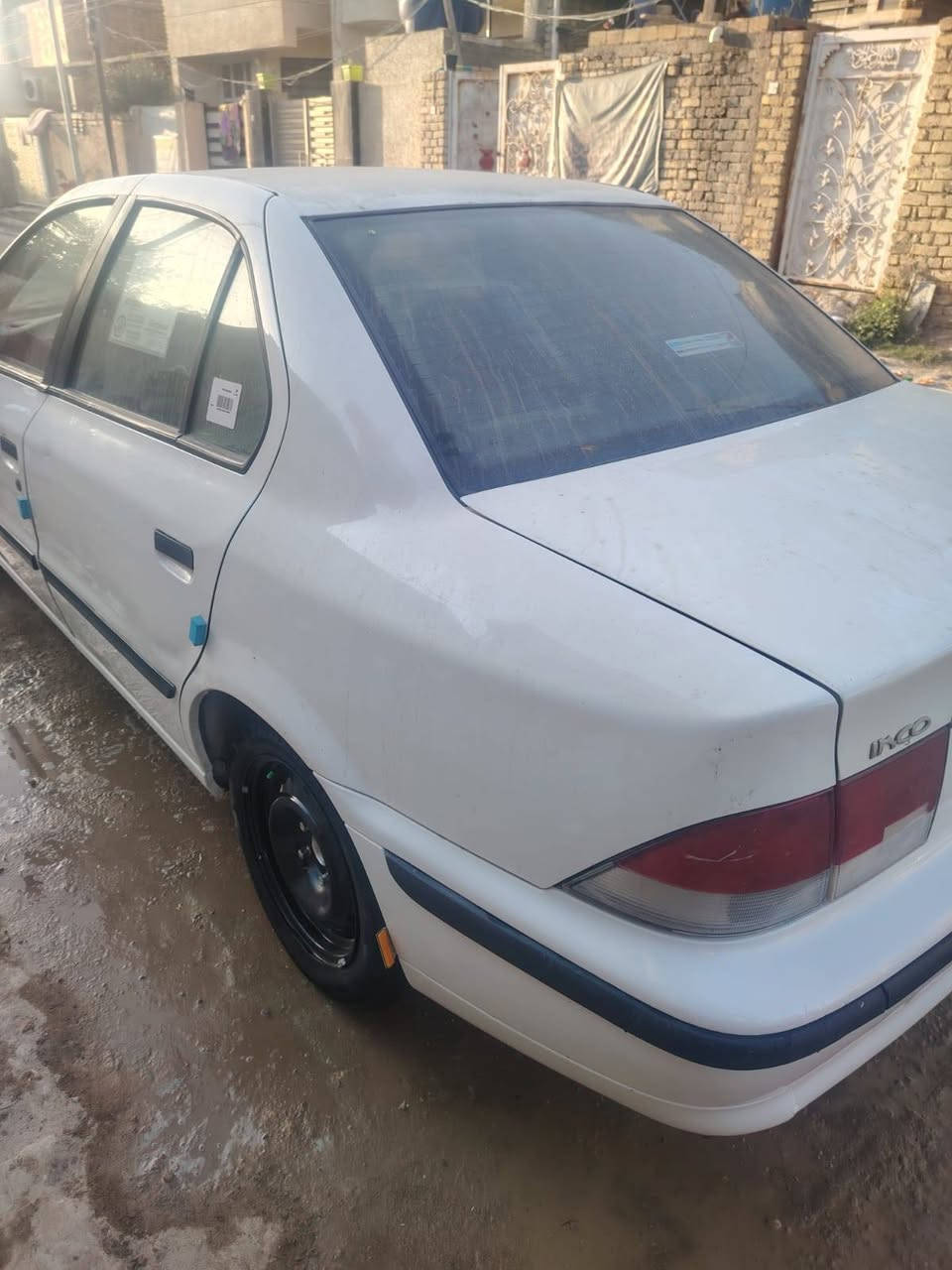 سمند موديل 11 رقم واسط سعرها 43 مكينه كير وحداديه خيرمن الله جاهزه السياره الاستفسار *********** مكانه واسط
