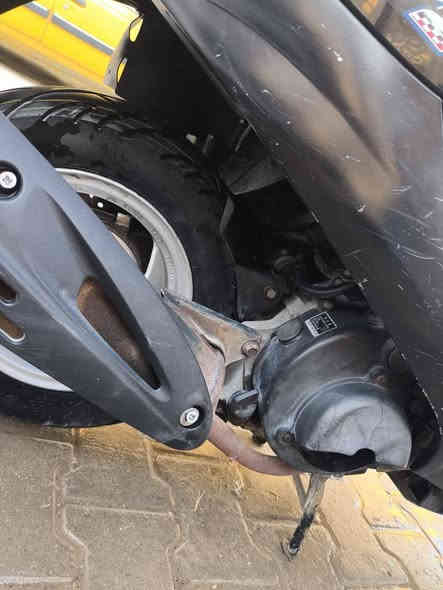 السلام عليكم دراجه كامكو V2لبيع دراجه مكفوله كفاله عامه يي مصلح يعجبك افحص صارله شهر من طالعه مكانه كوفه السعر 900وبيه مجال ***********
