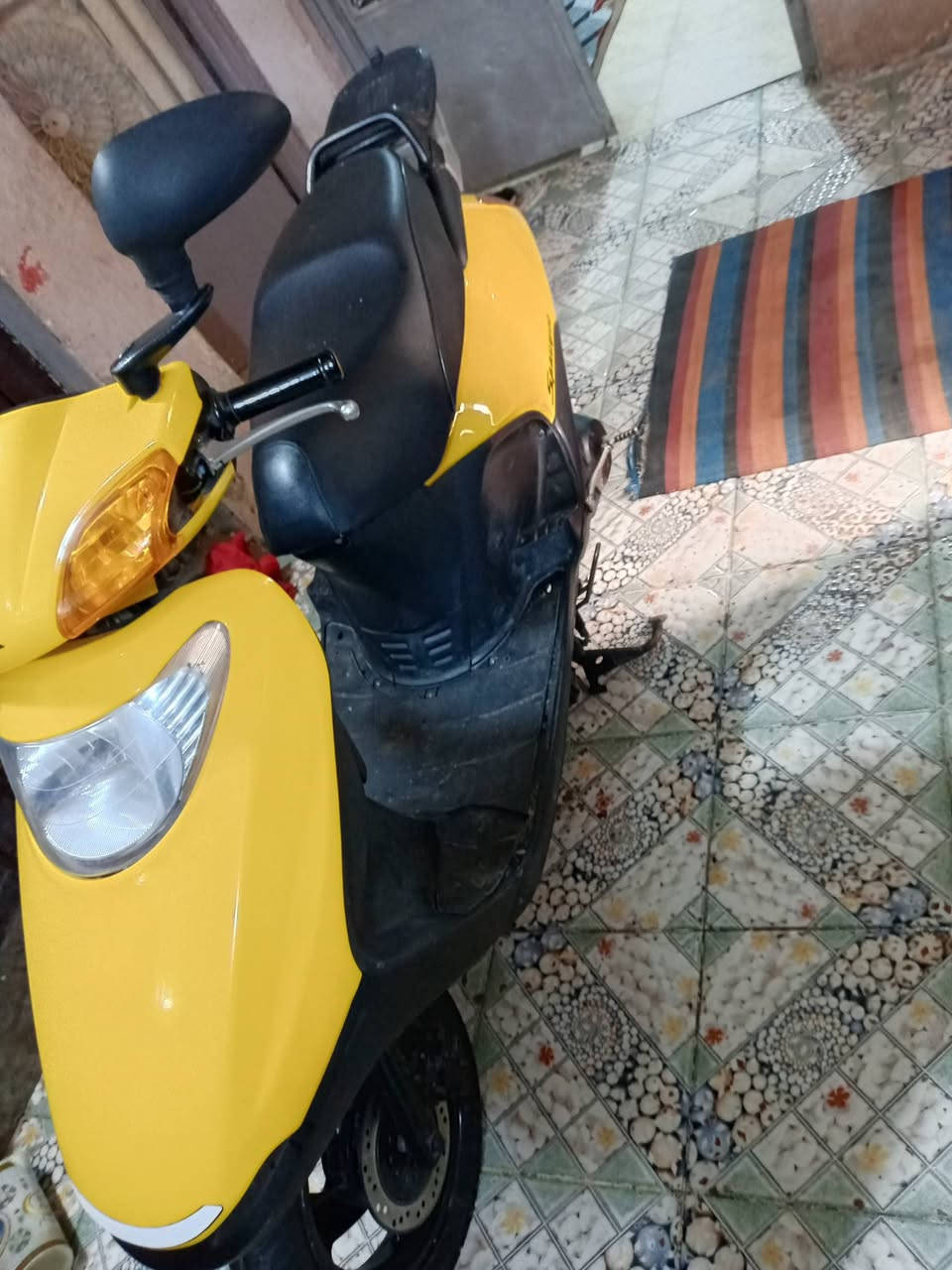 السلام عليكم دراجه سبيسي للبيع مال رمبه جديد مكان كوت داموك سعر تصال ***********
