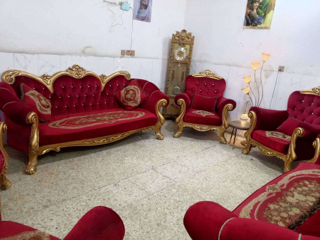 تخم زان تركي نظيف جدا 10مقاعد ب340الف وبي مجال المكان الوشاش *********** يوجد توصيل بكروة يوجد واتس اب
