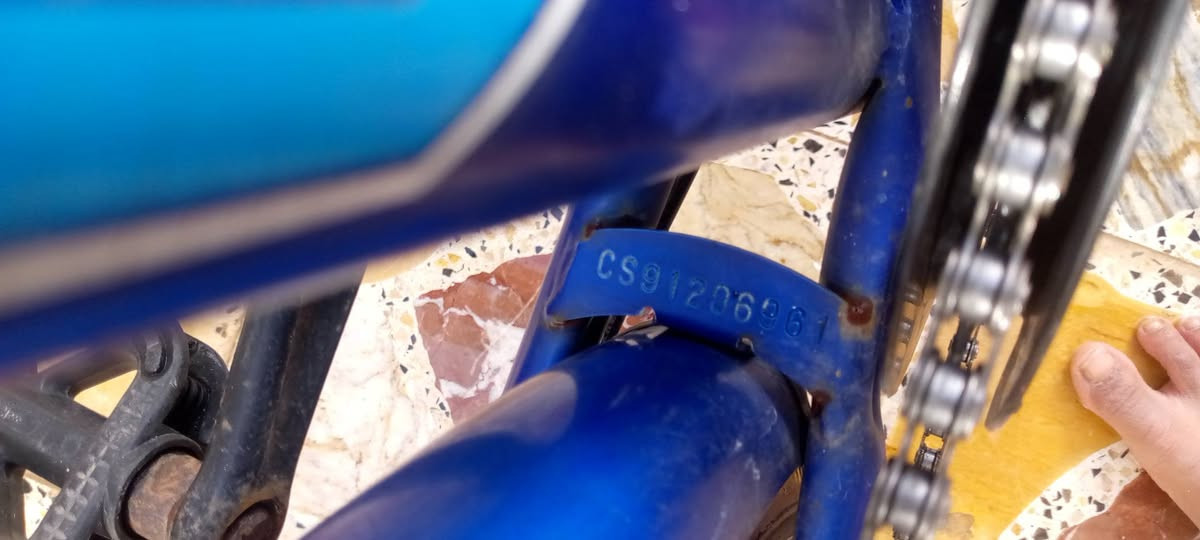 السلام عليكم بايسكل حجم 20  و سعر 70  و الرقم الهاتف ***********
