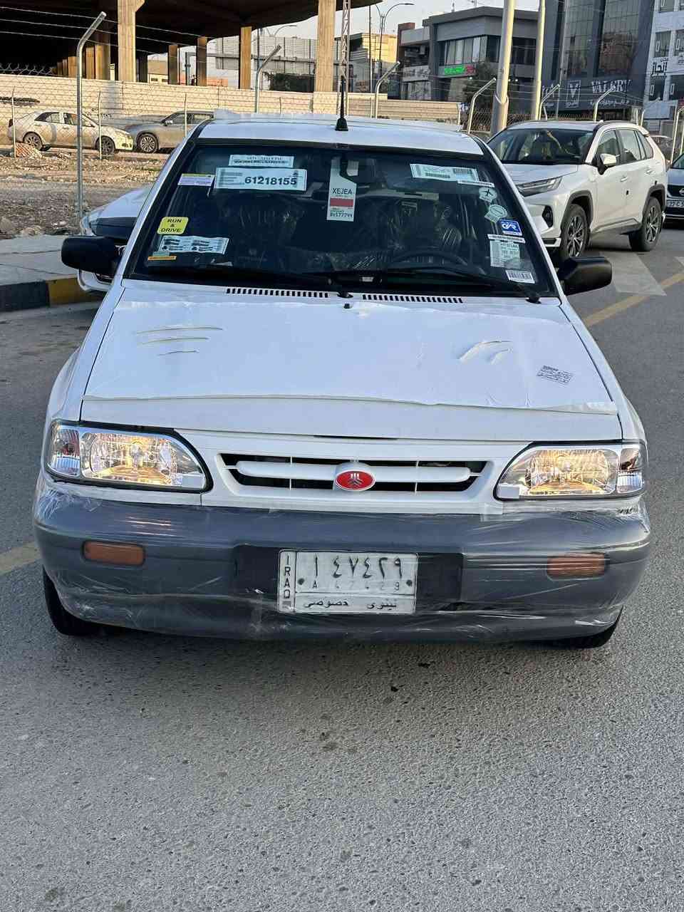 السلام وعليكم سياره سايبه البيع موديل 11
وضع شركة ومحرك مامفتوح طخم تايه ويل كب جديد 
طخم وره وكدام جديد ***********}
سياره جديد وحلوه سياره بل باكيت ***********}
