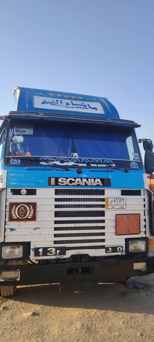 سكانيه للبيع 113 موديل 92 سنكل جوبليس السياره وضع شركه محرك لاصرف ولا نفخ سنويه 29رقم نينوئ شرط. التحويل السعر 225 بيها مجال  رقم الموبيل آسيا ***********   كورك ***********
