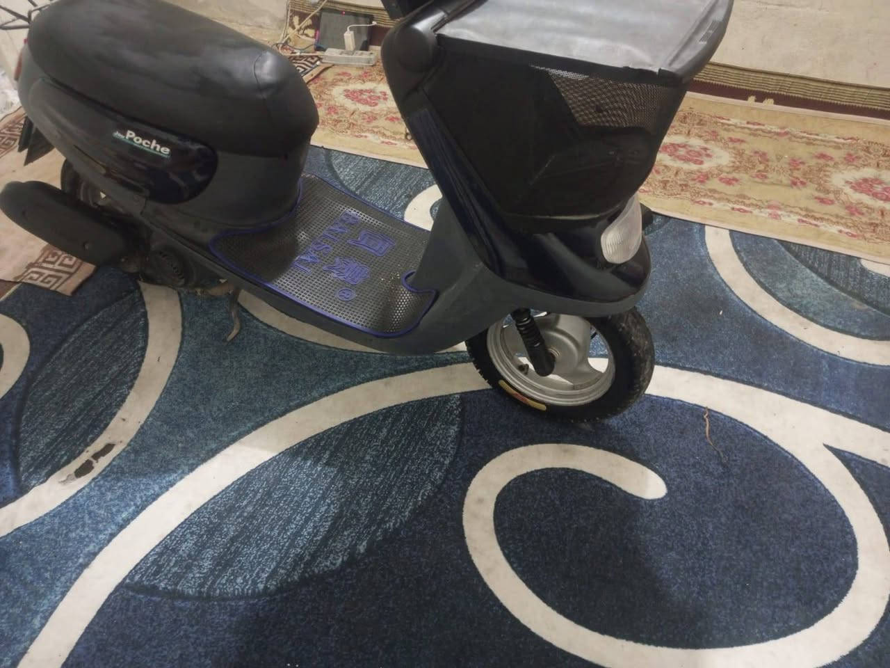 دراجة منغولي حاويه مامفتوح بيها برغي عداد كيلو متر كلشي شغال للستفسار علئ الرقم ***********
