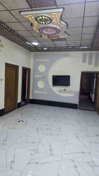 دارسكن وقف سني مسجل اصولي المساحة 200متر العنوان بصره أبي الخصيب باب طويل  يتكون بيت غرفتين ودوانيه وصاله ومطبخ صحيات داخليه وخارجيه سكف سندويج بيت مرتب ونضيف وفارق الكاتب وستالم مفتاح 🔑  السعر 40مليون وبيه مجال الاستفسار اتصل ***********
