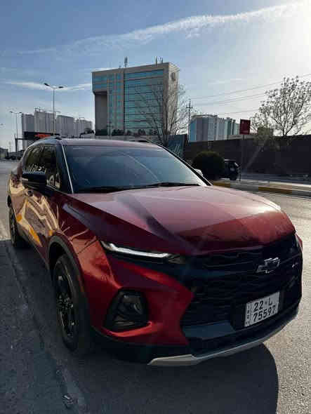 بلايزر  Lt3 بلاك توب موديل 21  محرك 6 سلندر 3.6  
الضرر: الحادث مثل ما موضح بالصور  ( جاملغ السايق مبدل  " وربع جاملغ الامامي السكن بارد " وشبر من البنيد بارد ) مكفولة من الشواصي واللغد وتقرير مالتهه موجود 
ماشية 80 الف مايل سيارة جاهزة مابيهه نقص  رقم اربيل بأسمي تحويل ثاني يوم السيارة بيهه تخويل بالتضليل 80‎%‎ من المرور 
 المواصفات:
1- كشنات جلد 
2- كشنات الامامية كهربائية  
3- تدفئة للكشنات الامامية 
4- 3 انظمة قيادة ( عادي ‎﮼ سبورت ‎﮼ ثلجي ) 
5- كامرة خلفية دوارة مع حساسات خلفية
6 - صندوق كهربائي شفط 
7- بانوراما على طول القمارة 
8- لد نهاري 
9-اطفاء ذاتي 
10- توقف ذاتي عند الحوادث
11- نقطة عمياء 
12- شاشة كبيرة   
13-نظام صوتي 
14-قيادة شبه ذاتية
15 - سايد بريك بصمة 
16 - ويل بلادي اسود 
17 - تشغيل عن بعد
18- اربع بصمات ابواب  
19- مري كهرباء
20- تحديد مسار 
21- حساسات خلفية 
22- رادار  امامي تفاعلي مع التنبية ( داتا شو ) 
23- شاشة عطلات 
24- كير 9 نمر 
25- دفع رباعي 4X4
26 - تحكم سترين جهتين 
27- لايت زنون بلادي عالي ناصي
28-  رقم الشاصي ( 3GNKBDRS7MS561428 )
لاستفسار 
***********
***********
