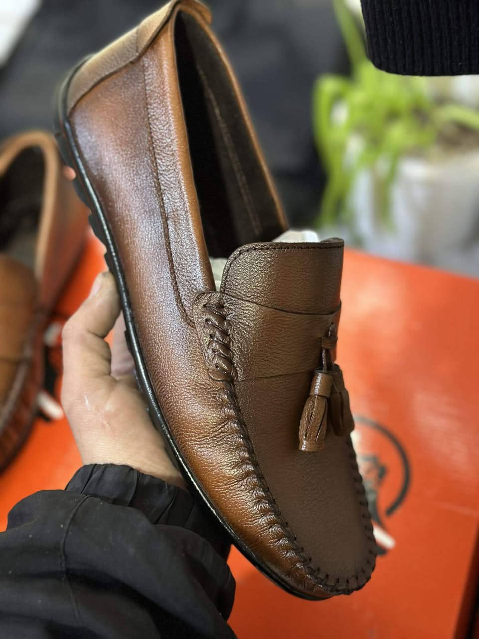 🔥 أحذية جلد طبيعي 100% / 100%
🏭 مصنع مباشر – بدون وسطاء
📦 بيع جملة فقط
 للاستفسار عن الأسعار والكميات، التواصل على الخاص:

https://wa.me/message/FZTC4TFRX5FOC✈️ شحن متوفر إلى جميع أنحاء العالم


**إذا كنت صاحب هذا الإعلان وتريد حذفه لأي سبب، رجاءا أرسل رسالة إلى الدعم الفني**