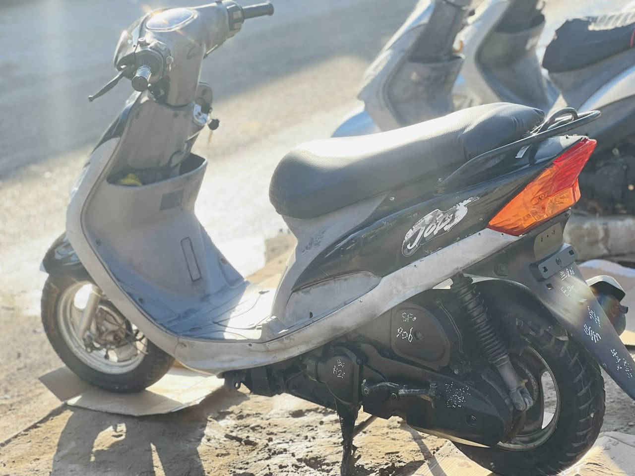 السلام عليكم دراجه ماكس منغولي كفاله عل فحص  المكان ديوانية العروبه الثانيه شارع الكوام  ***********
