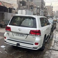 لاندكروز 2020 كراند تورنك  مكفوله كفاله عامه من البارد  والتبديل والصب...