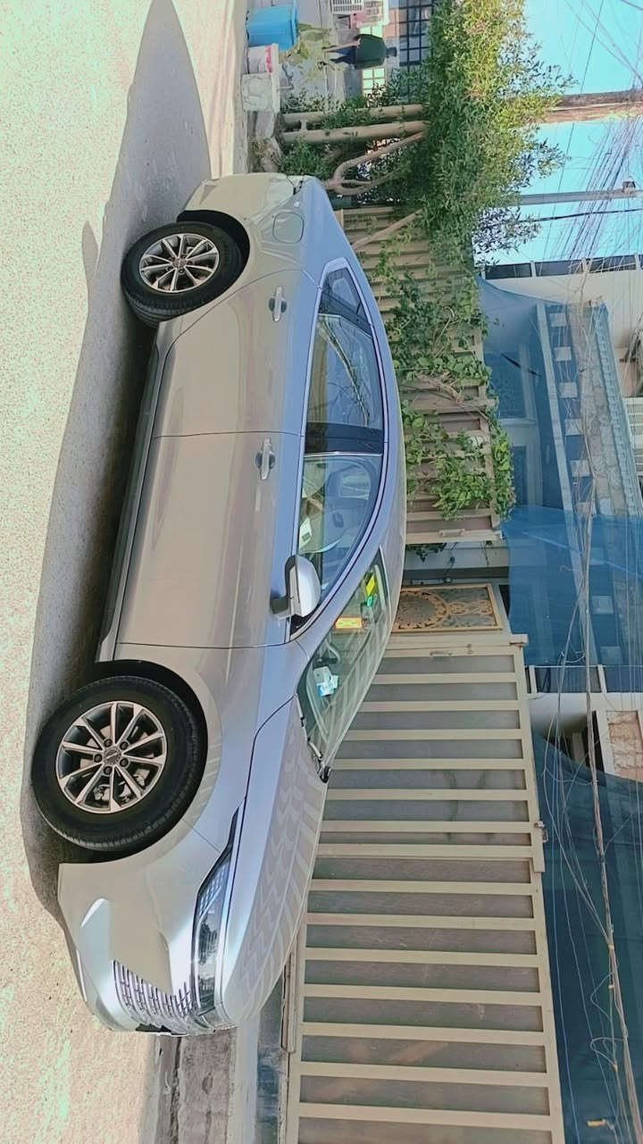 سلام عليكم حبايب مستعجل عل بيع
بيواايدي  دسترويل بل لون المميز زيرو سياره مرقم وكامله بسمي ماشيه 3000

السعر 18600

مكاني بغداد حي الاعلام 

***********
