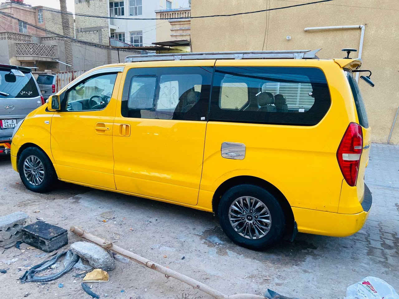 سلام عليكم استاركس للبيع موديل 2009كفاله عامه من الضربه والتبديل والكص سياره جاهزه من كلشي اتصل عل الرقم ***********
