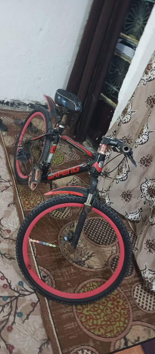 بايسكل للبيع سعر 50 وبي مجال
***********
واتساب
