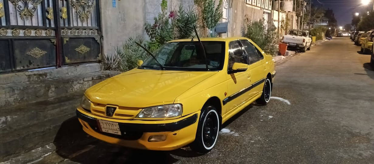 السلام عليكم
 بيجو بارص للبيع موديل 2013 تكسي السنويه منتهيه سياره شغاله كلشي بيه شغال وتبريد حداديه ومحرك ما عايزه شي بس البدي بي خياسات شوي السعر 30 وبيه مجال العنوان البصره القبله  للاستفسار الاتصال على الرقم ***********غير متواجد على النت
