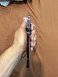 ١٤ برو ماكس بنفسجي اخذته اول منزل بعده جديد بطاريته ٩٢ للبيع للعلم لزك...