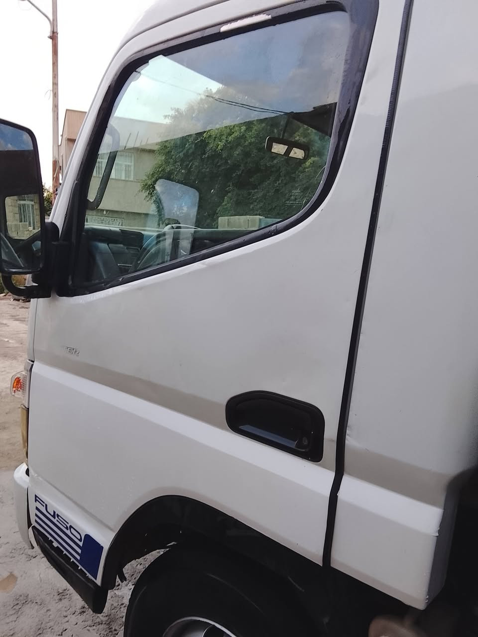 السلام عليكم
كنتر 2011
شاصي 
رقم سليمانيه وكاله بسمي تحويل 
مكينه شرط 
السعر 150
***********
العنوان الانبار
