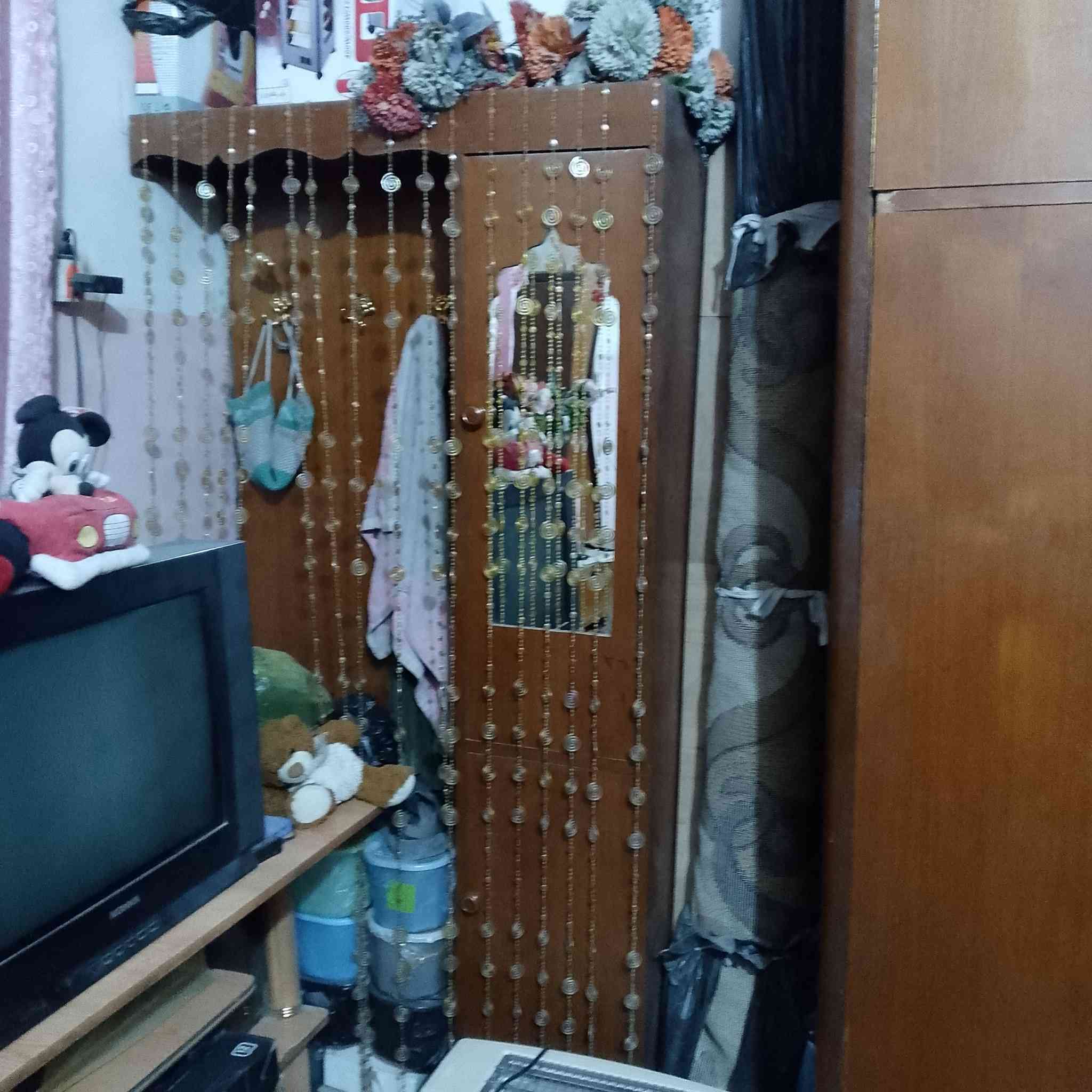 السلام عليكم غرفه نوم  طابقين نضيفه للبيع مكان  طويريج  السعر   ٥٠٠ الف ***********
