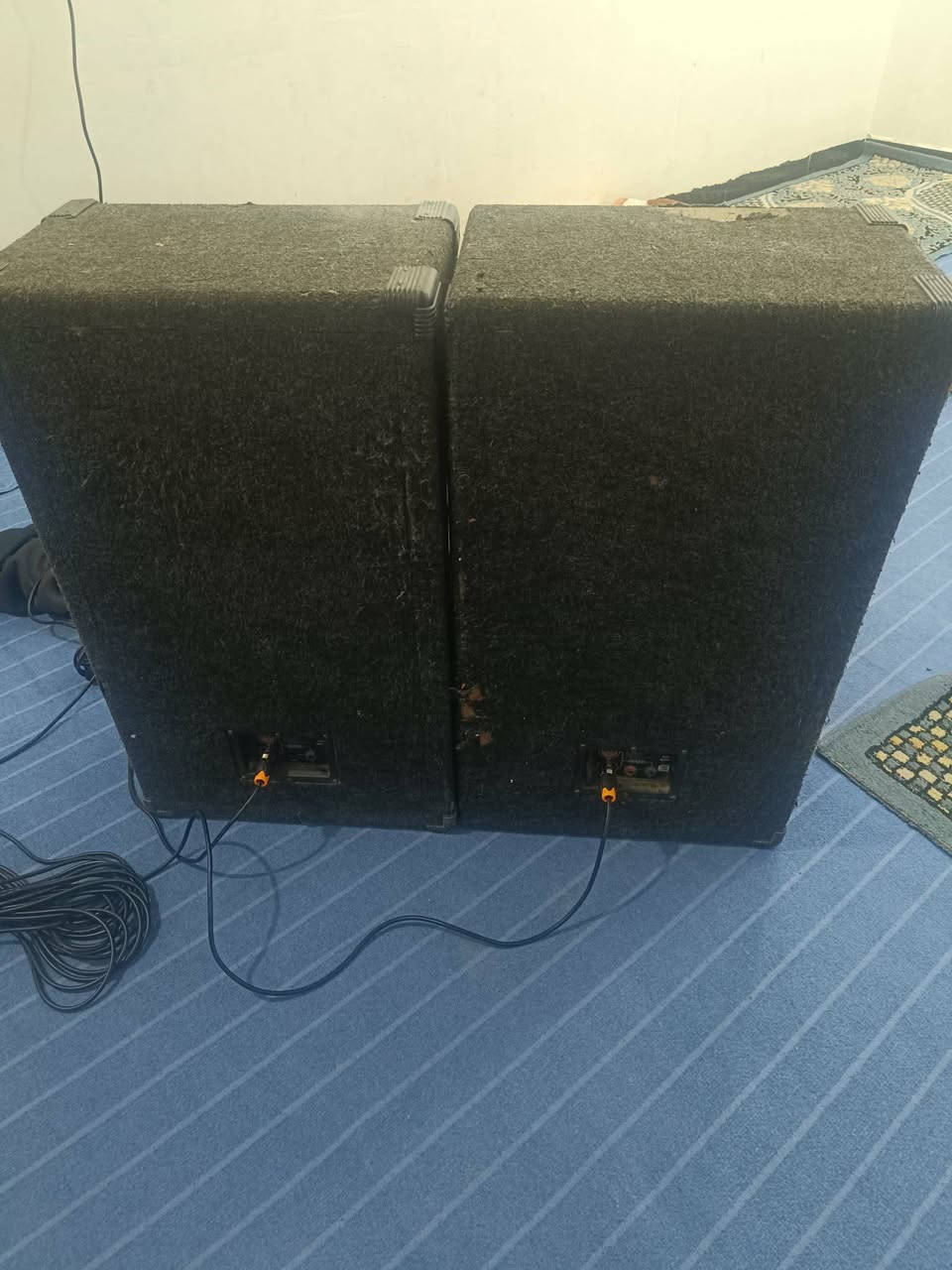 السلام عليكم ورحمه الله وبركاته
جهاز مكسر بلوتوث و اوكس ورام وفلاش و٦ خطوط مايك مع سماعات ثنائي١٦ انج عدد ٢ مع واير سماعات نوعيه الاصلي الطول ١٠ متر عدد٢
الاستفسار عل الرقم ***********
او علق واني ادخلك خاص
