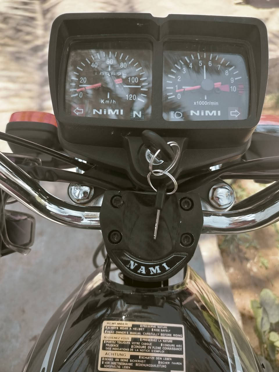 اللبيع... 
25 كفاله عامه لسعر 550 
مستجعل عليه


**إذا كنت صاحب هذا الإعلان وتريد حذفه لأي سبب، رجاءا أرسل رسالة إلى الدعم الفني**