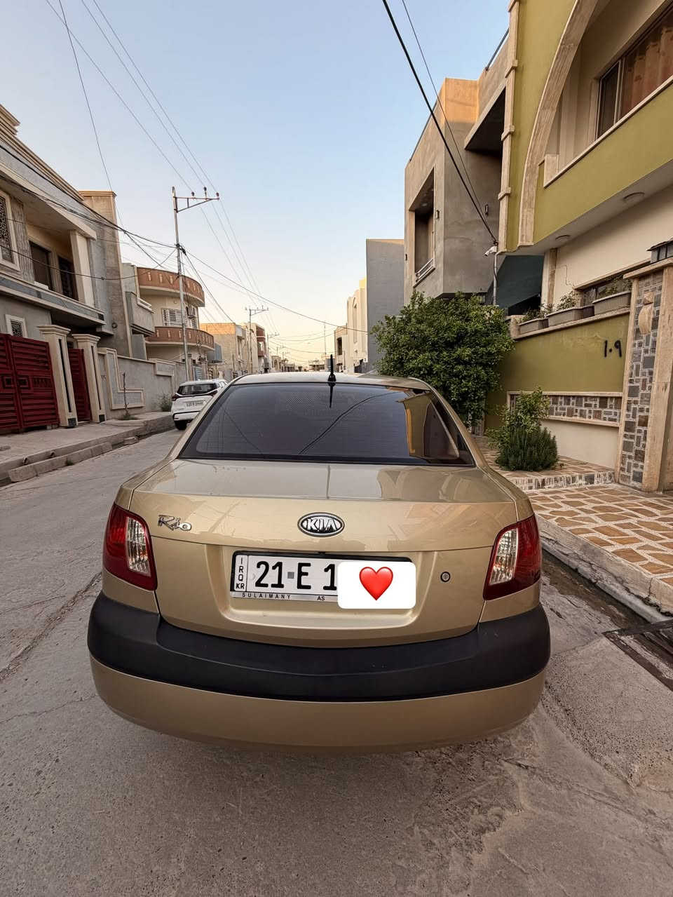 للبيع كيا ريو 2008 ضرر صفحه نفر بدون دواخل مكينه وكير بشرط مكينه 16 رقم سليمانيه باسمي كابون بانزين سياره ماشيه 150 الف جاهزه من كلشي السعر 82
***********
