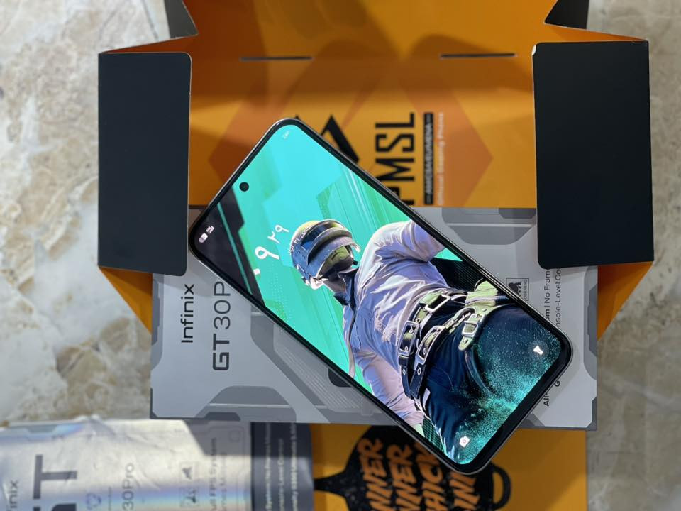 سلام عليكم للبيع انفنكس  جيتي 30 برو ذاكرة 256 علا 32 120 فريما الجهاز نضيف بس بي فطر بل بلازمة ب300 لاستفسار التصال ***********بي واتساب
