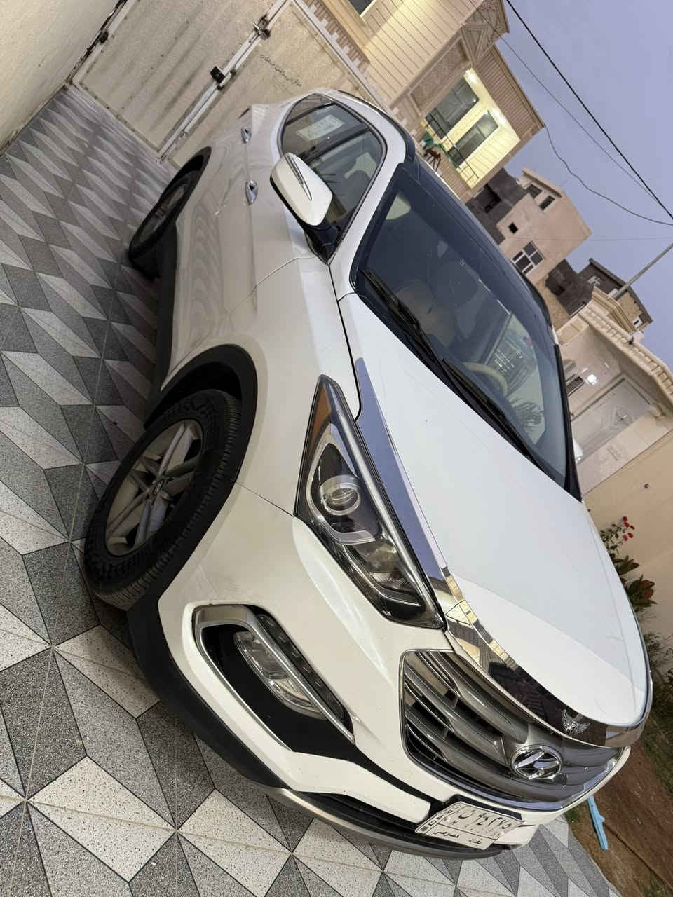 سنتافي 2018 فووول مواصفات 
مايحتاج اذكر مواصفات لان فول الفول 
السعر 130 سعر بيع نهاية 
*********** 
جاهزه من كل شي
