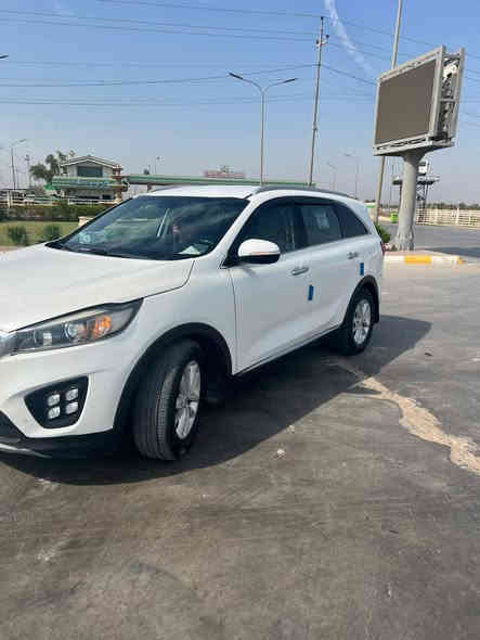 ياالله سلام عليكم تم إعادة نشر بسبب الوعود الكاذبة يابه اذا ماتشتري لادك اجيتك قريب عليك بالطريق ترا العالم على باب الله 
سورنتو 2016 خليجي 
فول مواصفات ماعده فتحت سقف 
محرك 6سلندر 3500 مبدل فقط كازكيت 
تحكم ستيرن 
نضام سبورت وانضام ago
كشن كهرباء 
لدات زنون متكامله بلادي 
لد اشاره 
7راكب  بصمه 
مري شفط 
شاشه عريضه 
بردات بلادي 
بيه صبغ صفحة السايق بدون معجون 
وجاملغ صفحة اليمنه بي معجون 
***********
ملاحظه مكلف بالنشر
