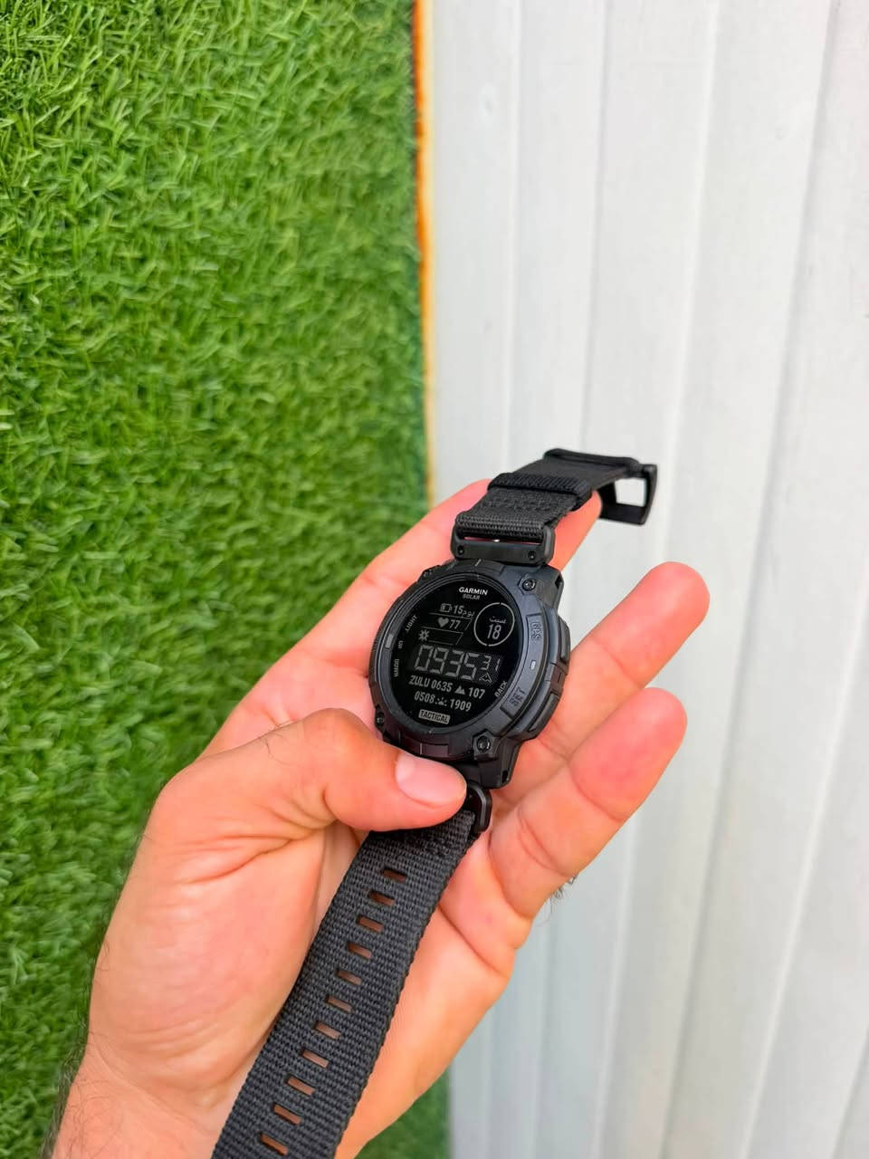 متوفر الان Garmin Instinct 3 solar 50mm black TACTICAL 
مشحونه مره وحده فقط مع كامل ملحقات والضمان
السعر 580 الف 
اخوان سعر الجديد 780 الف
للحجز فقط واتساب ***********
