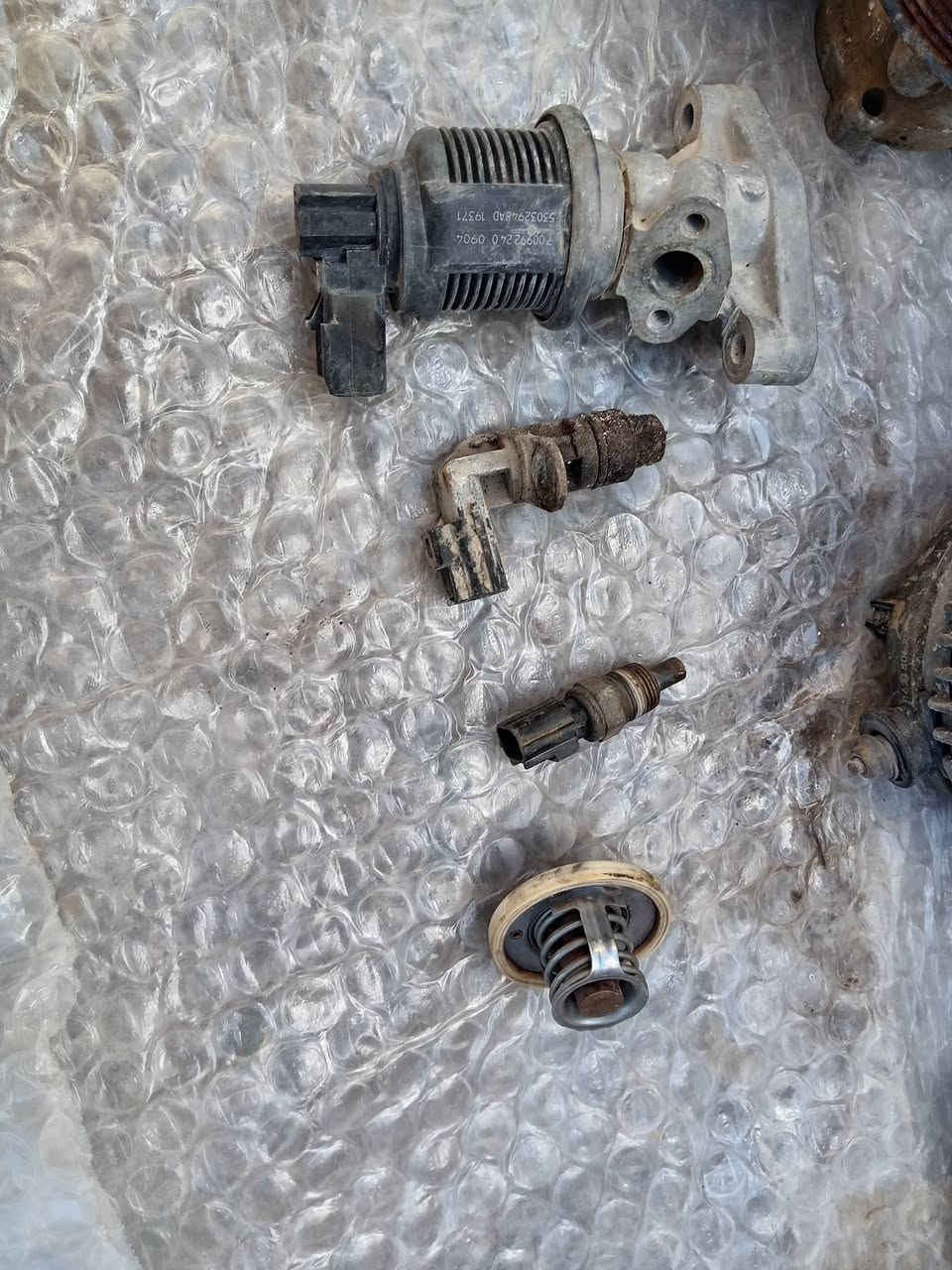 السلام عليكم اخوان غراض جيب 2008 التواصل وتساب ***********
