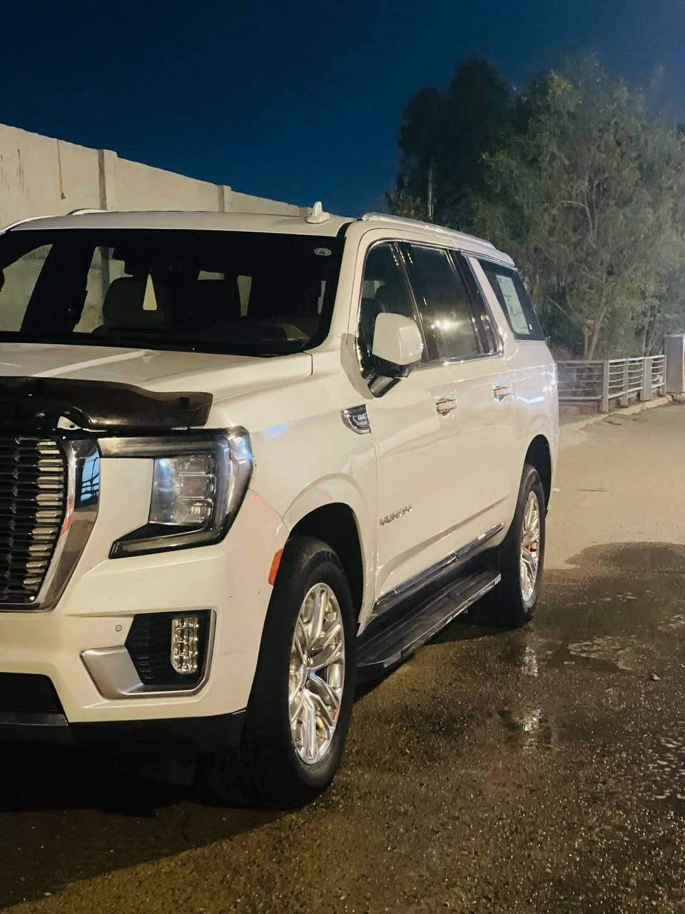 سلام عليكم
☑️ جمسي 2021
☑️وارد امريكي
☑️ حادث جاملغ خلفي  
☑️سياره فول 
☑️سياره حلوة 
☑️سعر سياره 39$
☑️ بيها مجال ***********
☑️مكان سياره بغداد
