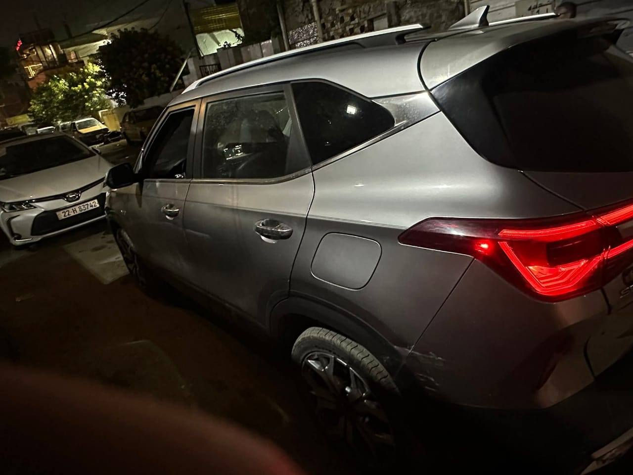 السلام عليكم كيا سيلتوس موديل 2021 وارد امريكي صور الحادث بل منشور رقم بغداد باسمي السيارة محور غاز من محطة الدورة الحكومية  مواصفات sx تيربو جي دي اي بصمة هند بريك كهرباء كشنات جلد كشن السايق كهرباء تحكمات ستيرن كير ومحرك وتبريد كفالة مابيها نقص بيها صبغ بنيد ودعامية كله بامريكا البنيد جارد والصندوك بي بارد وجراد شوية مكاني بغداد الكرادة السعر 1٤٣وبيها مجال رقم  ***********
