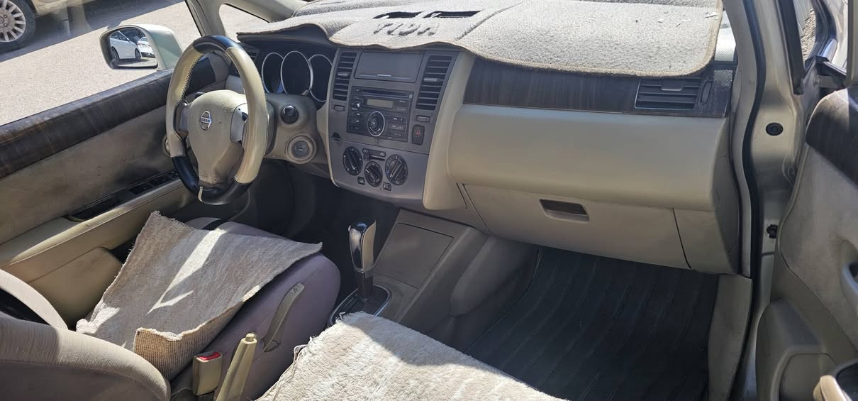 سڵاو 
نیسان تیدا،2008،اوتۆماتیک،٤جام کارەبایی،برۆنزی،
بەشەرتی گێڕومەکینەوتبریدوتحویل وغرامەو هەمووشتێک، زۆرپاک وتازەو جوانە و ماڵی دۆستە،
2پارچەی بۆیاخە، لەسلێمانییە***********
84$ومعامەلە *********** السليمانية, العراق
