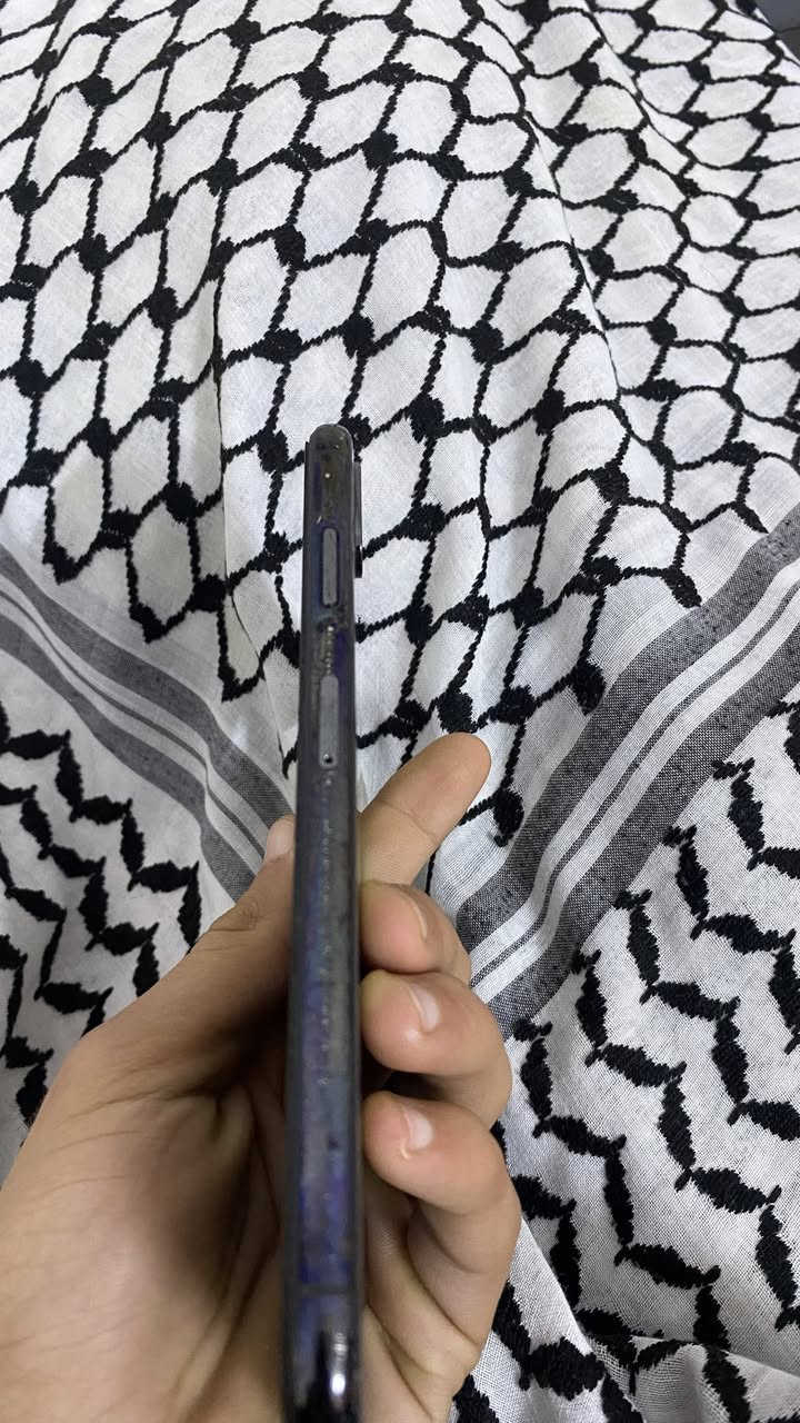 السلام عليكم ايفون اكس ماكس مامبدل بي أي شي ذاكرة 256 بطارية79 فقط بي كسر بالشاشه ومامأثر على اللمس ولا الاضائة جهاز مامفتوح ابدا وهاي لصور كدامكم للبيع فقط ب225 وبي مجال ❤️
للاتصال ***********
