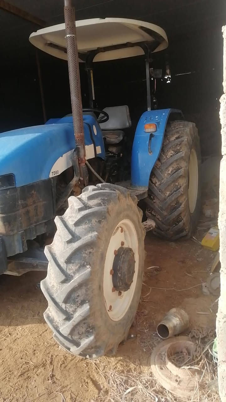 سلام عليكم بكينه لبيع هولند موديل 12 مكفول من كلشي اني من بغداد وسكني تاجي غريت عواد ***********✋✋***********
