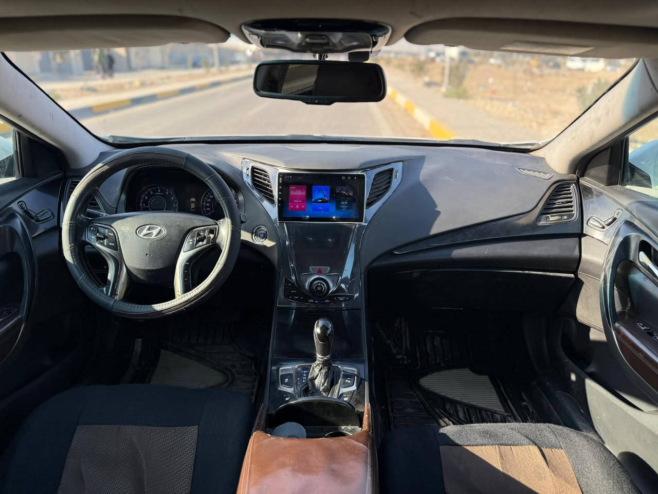 للبيع. أزيرا. 2011 خليجي خـلـيـجـي فول مواصفات ViP
سياره بيها باب السايق صبغ
والتكمة نصها والباقي كفالة 
سيارة احلى من صور 

ماشية260 مكينة 6 سلندر

- مواصفات السيارة ViP

- بصمة تشغيل

- بصمة ابواب

- بصمة جنطة

- بنوراما طكتين

- كشنات جلد

- كشنات كهربائية

- كشنات تدليك

- حساسات خلفية

- تبريد خلفي

- كشنات تدفئة

- بردة خلفية كهربائية

- اوتو هولد

- اشاير بل مري

- مري شفط

- داخل صاج اسود وبيجي

- سماعات انڤنتي

- مانع انزلاق

- مثبت سرعة

- تحكم استيرن

- انارة داخلية ليزرية

- انارة بل دشبول

- انارة بل ابواب

- لد امامي

- لد خلفي

- زينون

- محرك 6 سلندر (  )

- كير ( ما مفتوح )

- دبل اكزوز خلفي

- ويل اكرون 19

- اوكس + USB

- تخم تاير

- وباقي المواصفات

اخوان سياره نضيفه وحلوه 
جاهزة من كلشي  رقم اربيل الجديد 

السعر 106وبيها مجال ***********

مكاني بغداد الجديدة
