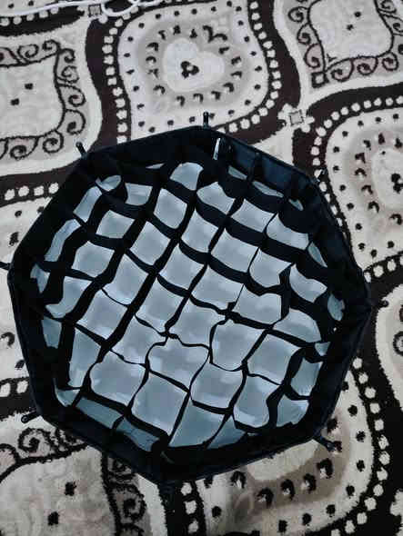 سوفت بوكس قياس 40 الي يفيدة يتفضل خاص او يتصل *********** وبالخدمة
