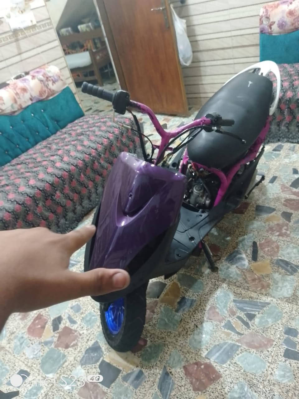 السلام عليكم درجة ماكس عدله مال لعب.  الدراجه. مميزه دددددددددددددد مميزه ناعمه.    بزوده      كلححات. سعر 300بيه. م مر مكانك بعدددددددددددددددددددد.      بغداد. حي اور الشعب. رقم ***********
