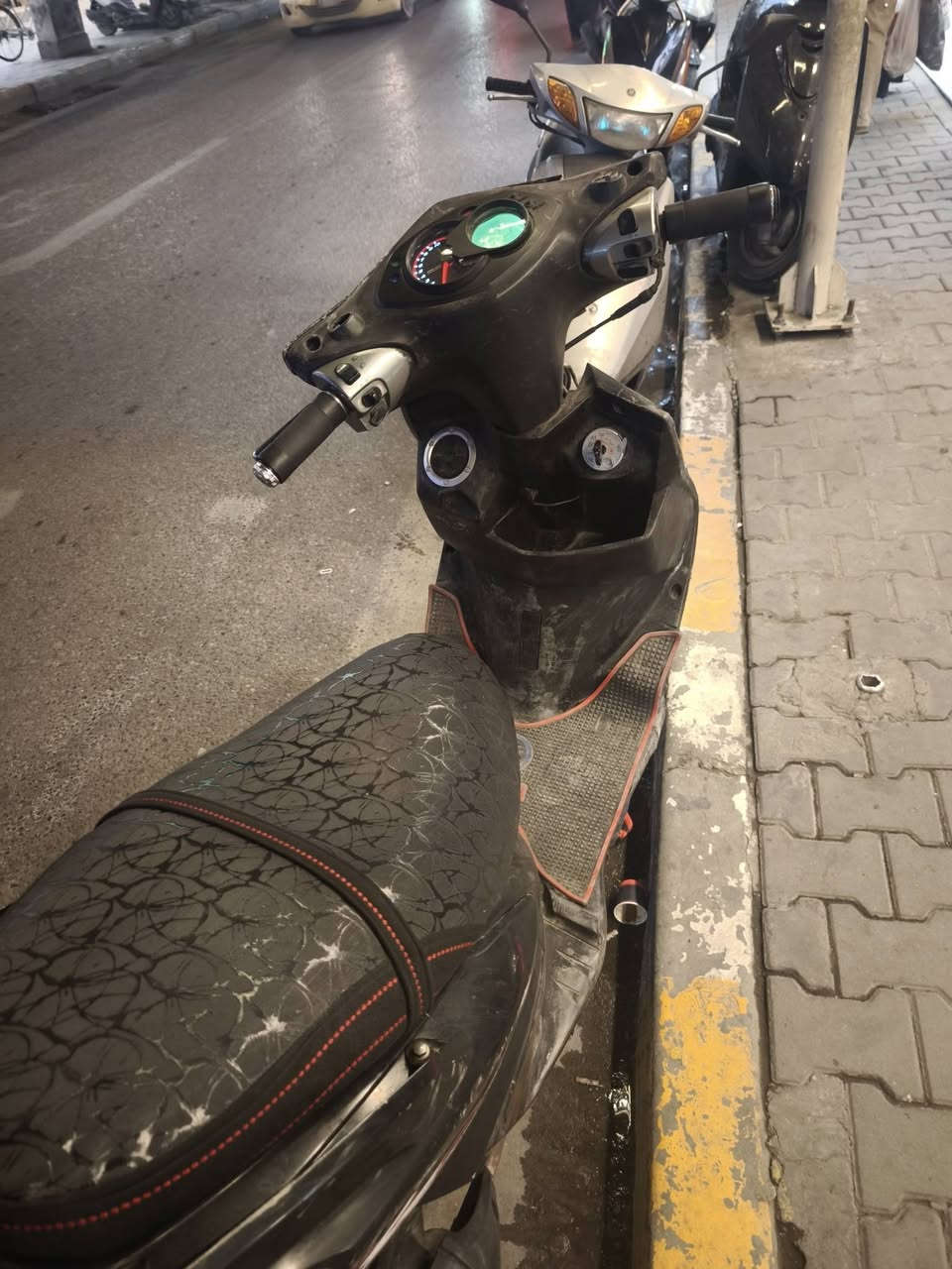 فحل كابريتر خير من الله ندعمت بيها وطلعت من عيني
شلعه معدل خير من الله 
السعر اتصل وتدلل أبيعها على وضعيتها 
***********
