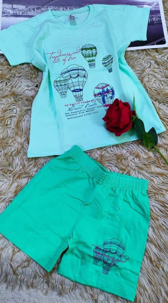 تراكات اطفال يلبس من عمر 5 الى 12 سنه 
السعر 11 الف 
يتوفر توصيل


**إذا كنت صاحب هذا الإعلان وتريد حذفه لأي سبب، رجاءا أرسل رسالة إلى الدعم الفني**