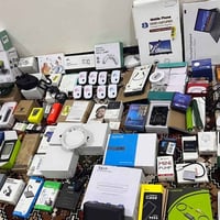 شلعة امزون بريطاني اللكتروني  96 قطعه محسوبات 90 كله شغال تواصل واتساب...