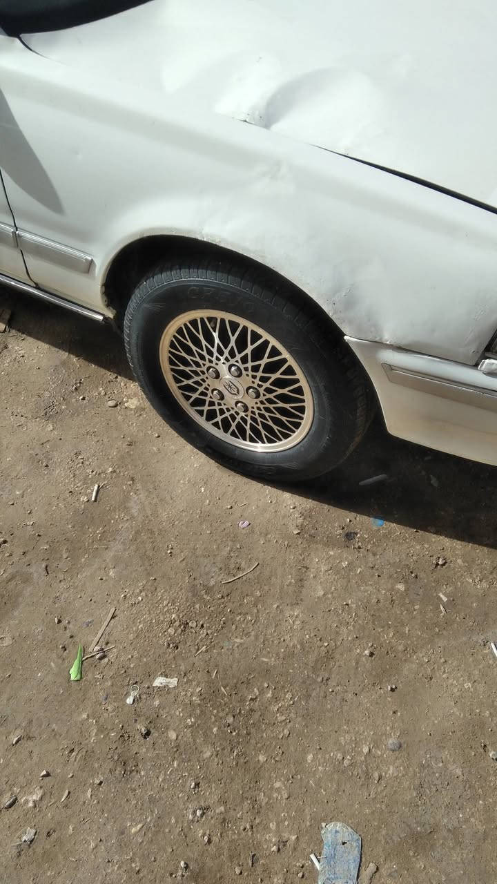 سياره كرستة ياباني عضم موديل 1991
السعر 45 بيه مجال العنوان ديوانية 
*********** الهاتف
