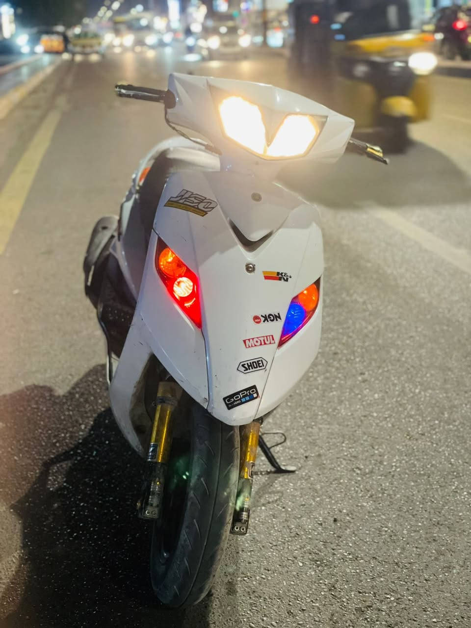 سلام عليكم شلونك شباب دراجه ثعلب ١٤٠ مديل 2008 دراجه صاروخ ونضافه صاله ٣ اشهر نازله مم الرمبه واني معدل عليه الله شاهد اروح للشغل واجي وداجه صالنصه رياضي كلجات رياضي الله كهربائيات فول تجي دك سلف وتطلع بيه ومستعجل ع بيعته سعره ٧٠٠ بيه مجال مكاني بغداد الدولعي *********** وتساب
