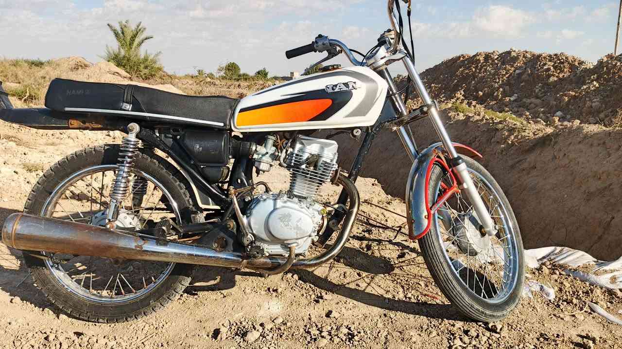 دراجه الببع وراق نامه شلامجه24 شاصي14  مكان ناصريه قضا الصللاح سعر625.     ***********
