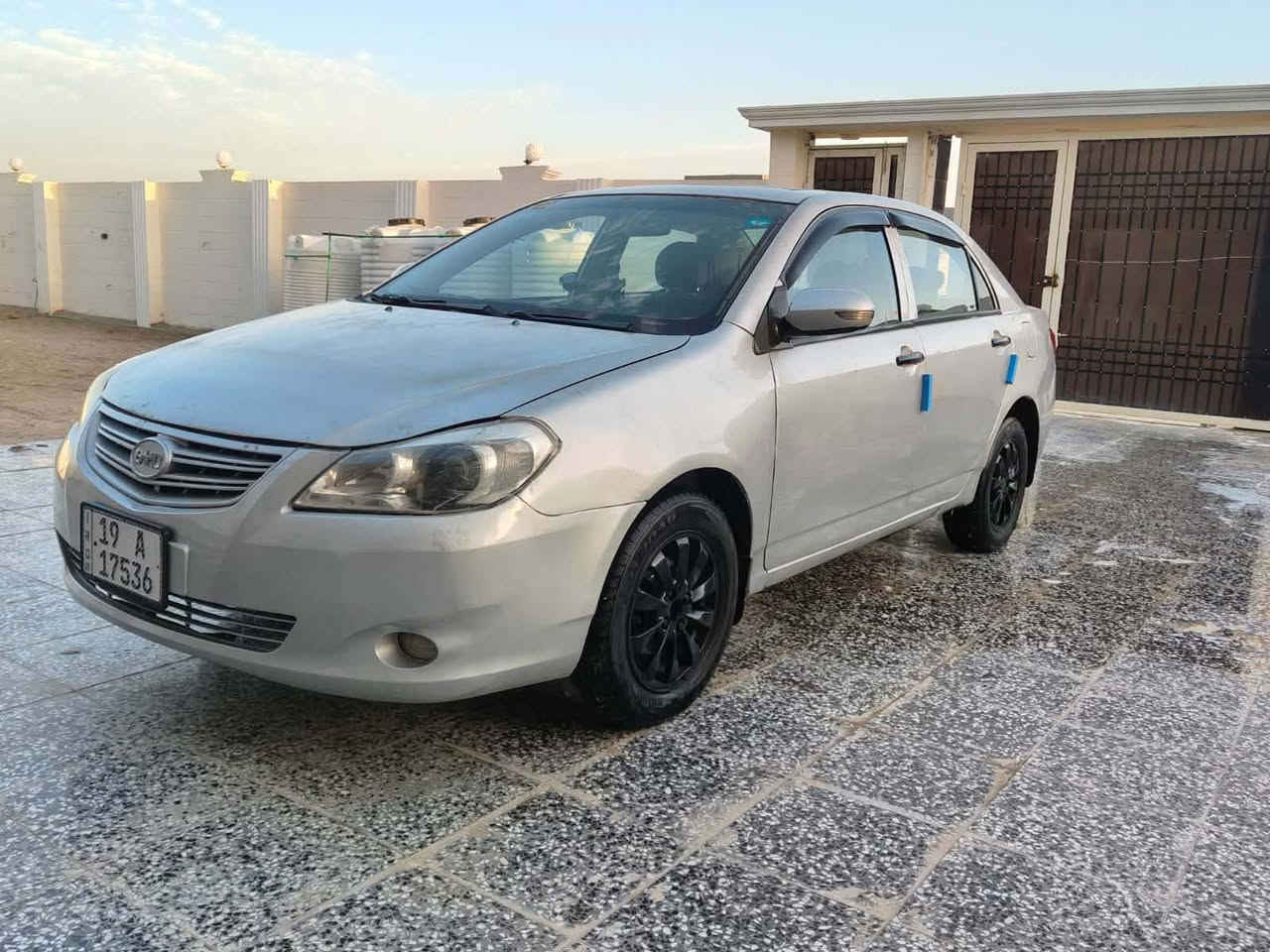 سلام عليكم بيوايدي مديل 2013 G 3
رقم كربلاء انگليزي مشروع وطني بآي مرور تداور سنويه لل 2030 هزه جديده
گير عادي المرغوب
السياره فول مواصفات 1 / 1
مكينه وگير مكفولات 
حداديه تخم تاير تبريد تدفئه مكفولات 
مكفوله من الضربه 
السعر 50 $ وبيها مجال
مكاني كربلاء
 رقم الهاتف ***********
مكلف بالنشر
