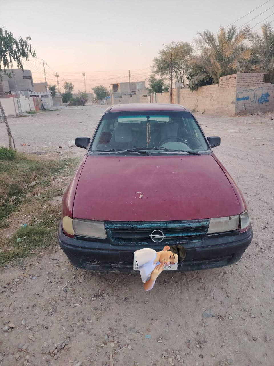سلام عليكم أوبل استره للبيع  فقط  موديل 93 محرك ١٦ مال كصه كهربايات كلها شغاله رقم الانبار مشروع وطني سنويه  ساقطه صار 4 أشهر سعر 28 بيه مجال المكان سامراء ***********
